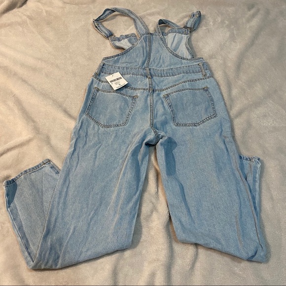 Forever 21 overalls - Picture 2 of 3